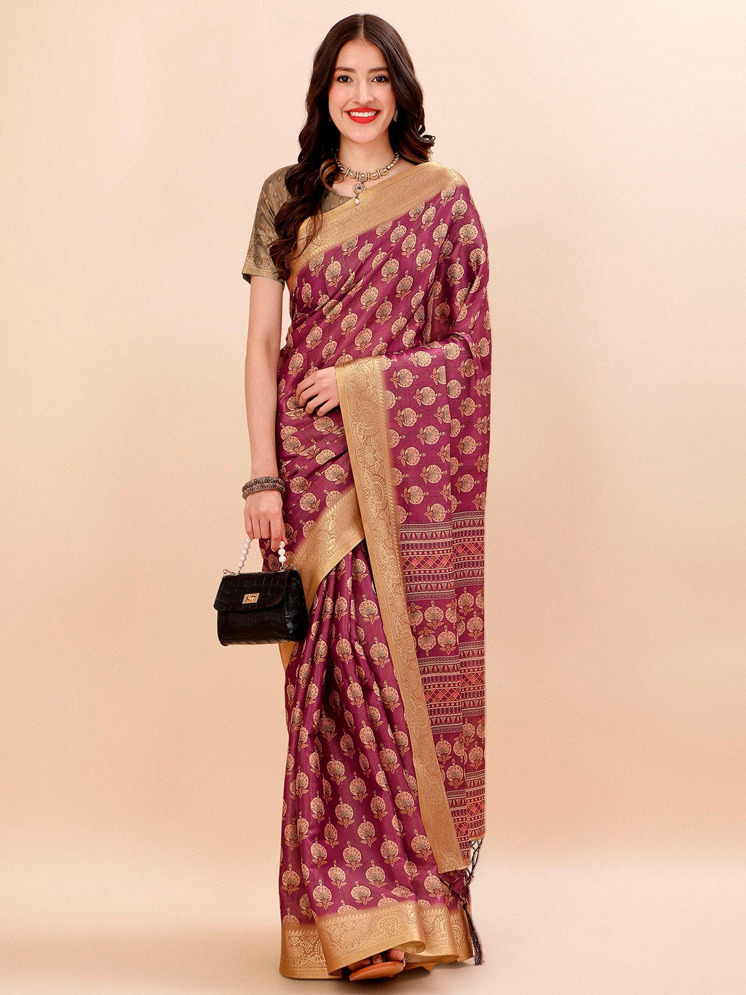 

Mitera Maroon & Green Ethnic Motifs Printed Zari Silk Cotton Kanjeevaram Saree
