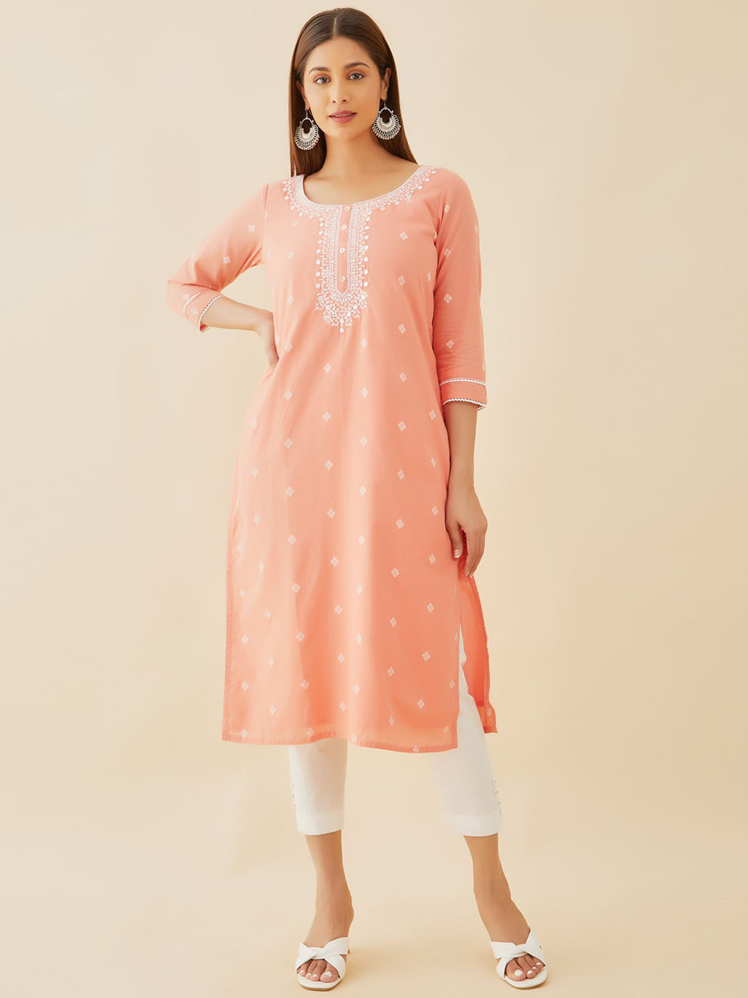 

Maybell Geometric Printed Cotton Kurta, Peach