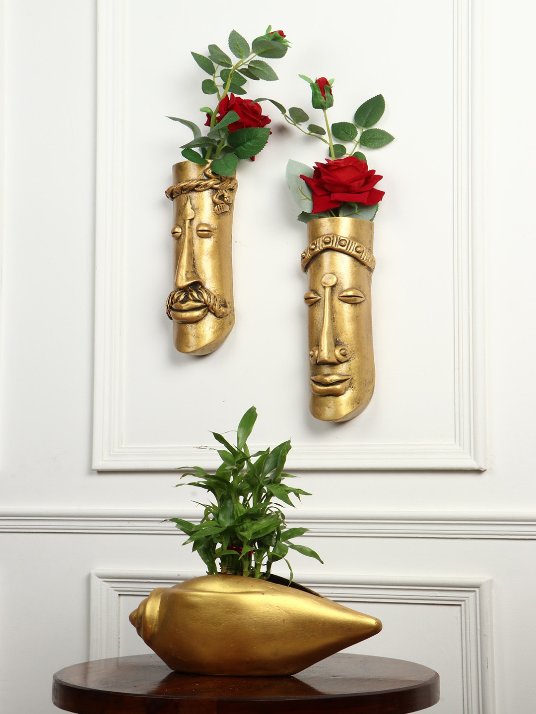 

Stylespace by Isha Gold Toned 3 Pcs Textured Wall Mounted Planter With TableTop Planter
