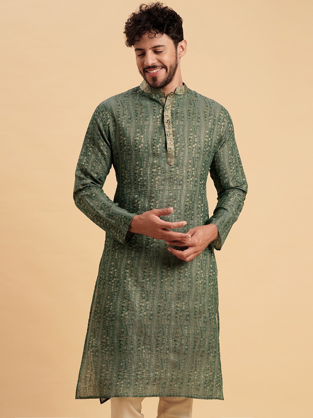 

Vrundavan ethics Abstract Printed Mandarin Collar Jacquard Straight Kurta, Green