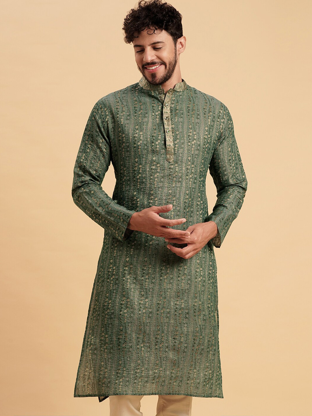

Vrundavan ethics Abstract Printed Mandarin Collar Jacquard Straight Kurta, Green