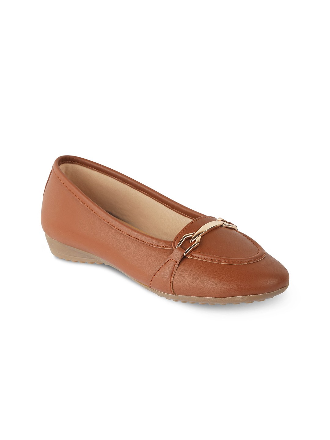 

PEPPER Women Embellished Round Toe Ballerinas, Tan