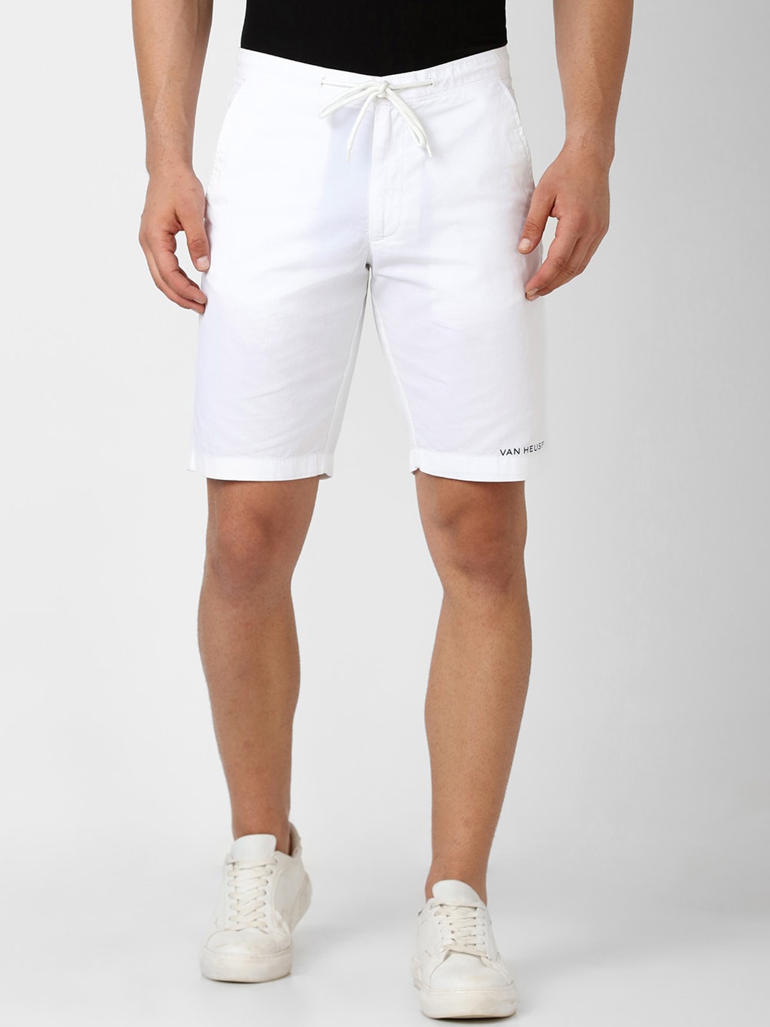 

Van Heusen Sport Men Mid-Rise Pure Cotton Shorts, White
