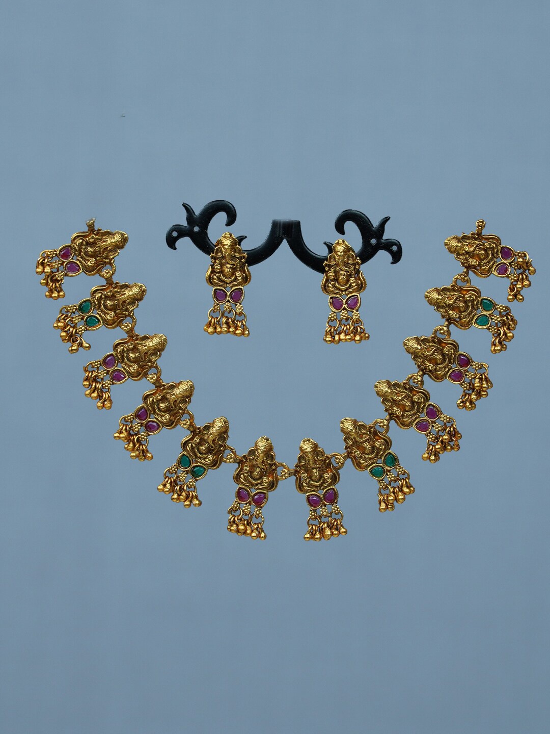 

Diksha collection Gold-Plated Artificial Stone & Beads Studded Jewellery Set