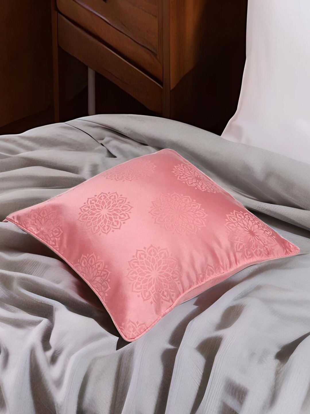 

Athome by Nilkamal Ariana Veera Jacq Pink Floral Square Cushion Cover
