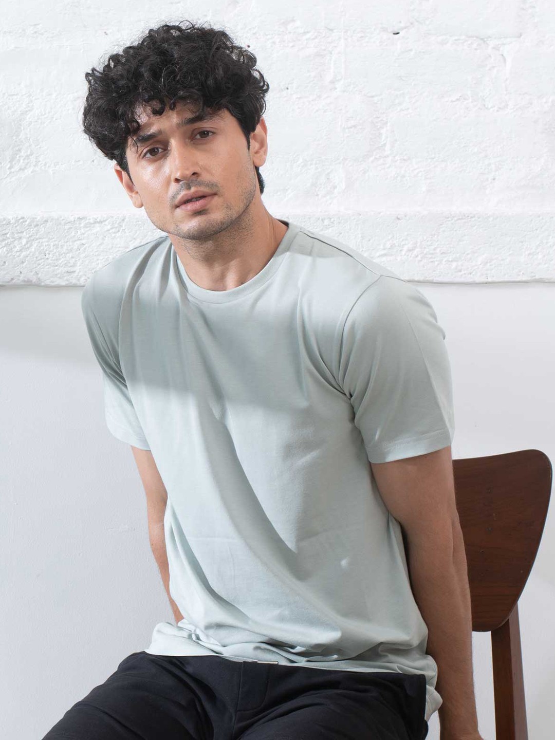 

Beyours Round Neck Half Sleeve Cotton T-shirt, Grey