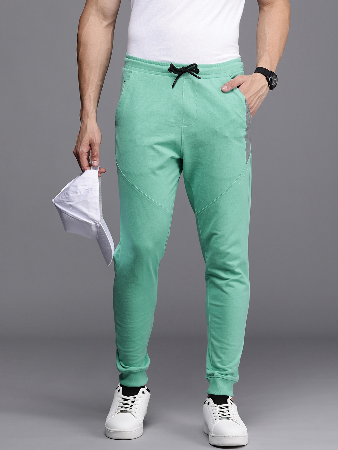 

Allen Solly Sport Men Pure Cotton Joggers, Green