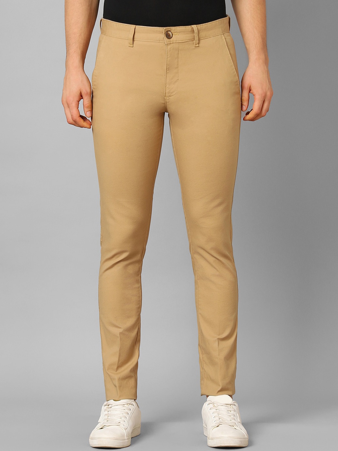 

Louis Philippe Sport Men Mid Rise Plain Slim Fit Trousers, Khaki