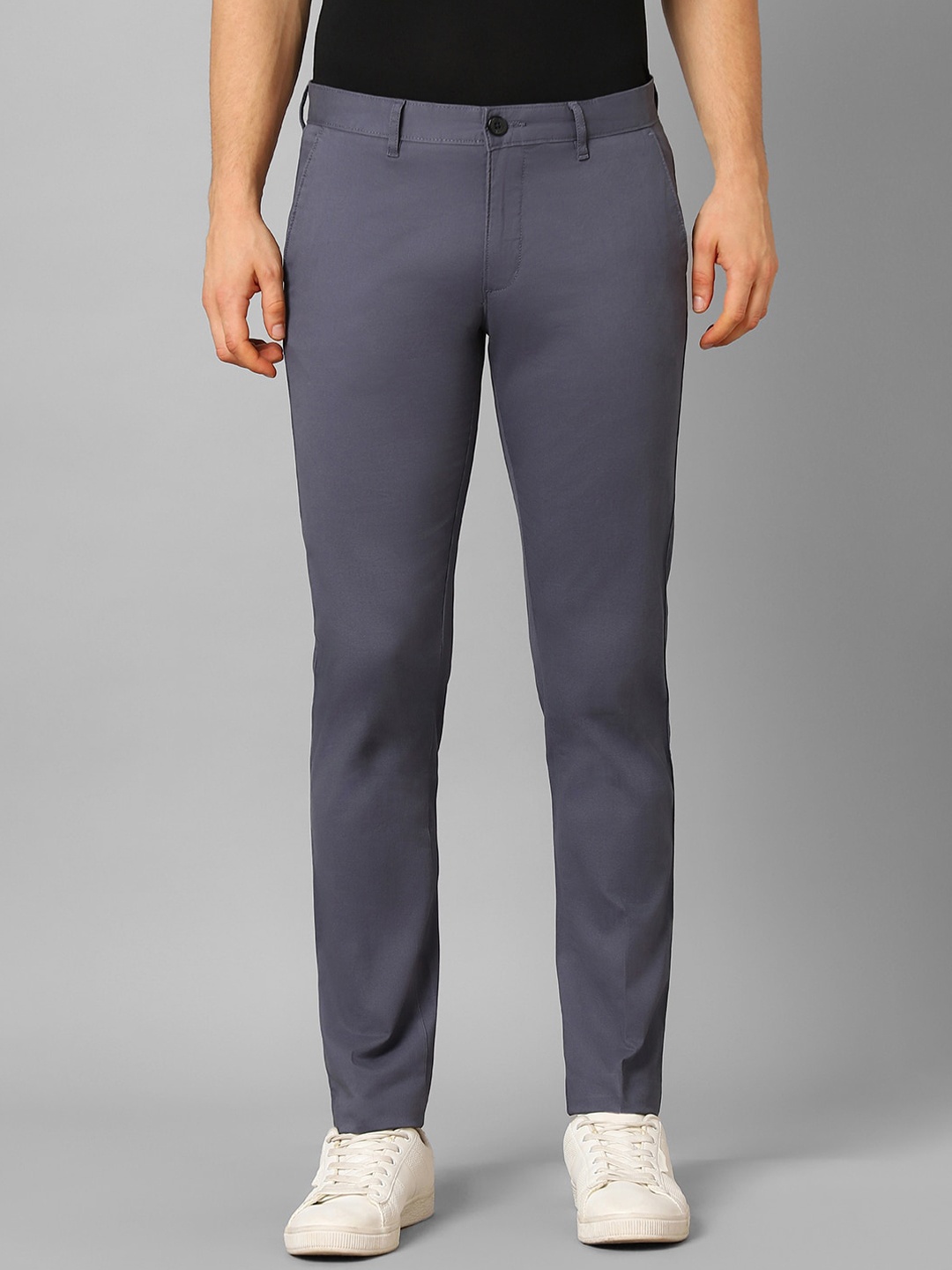 

Louis Philippe Sport Men Mid Rise Plain Slim Fit Trousers, Grey
