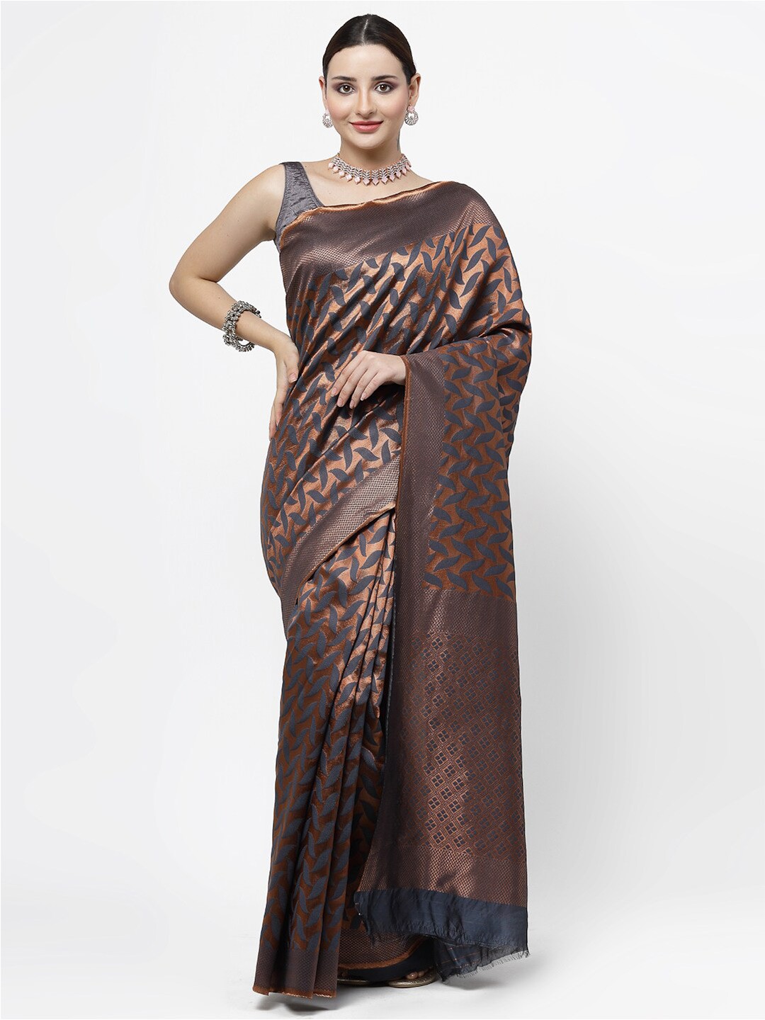

KALINI Floral Woven Design Zari Banarasi Saree, Grey