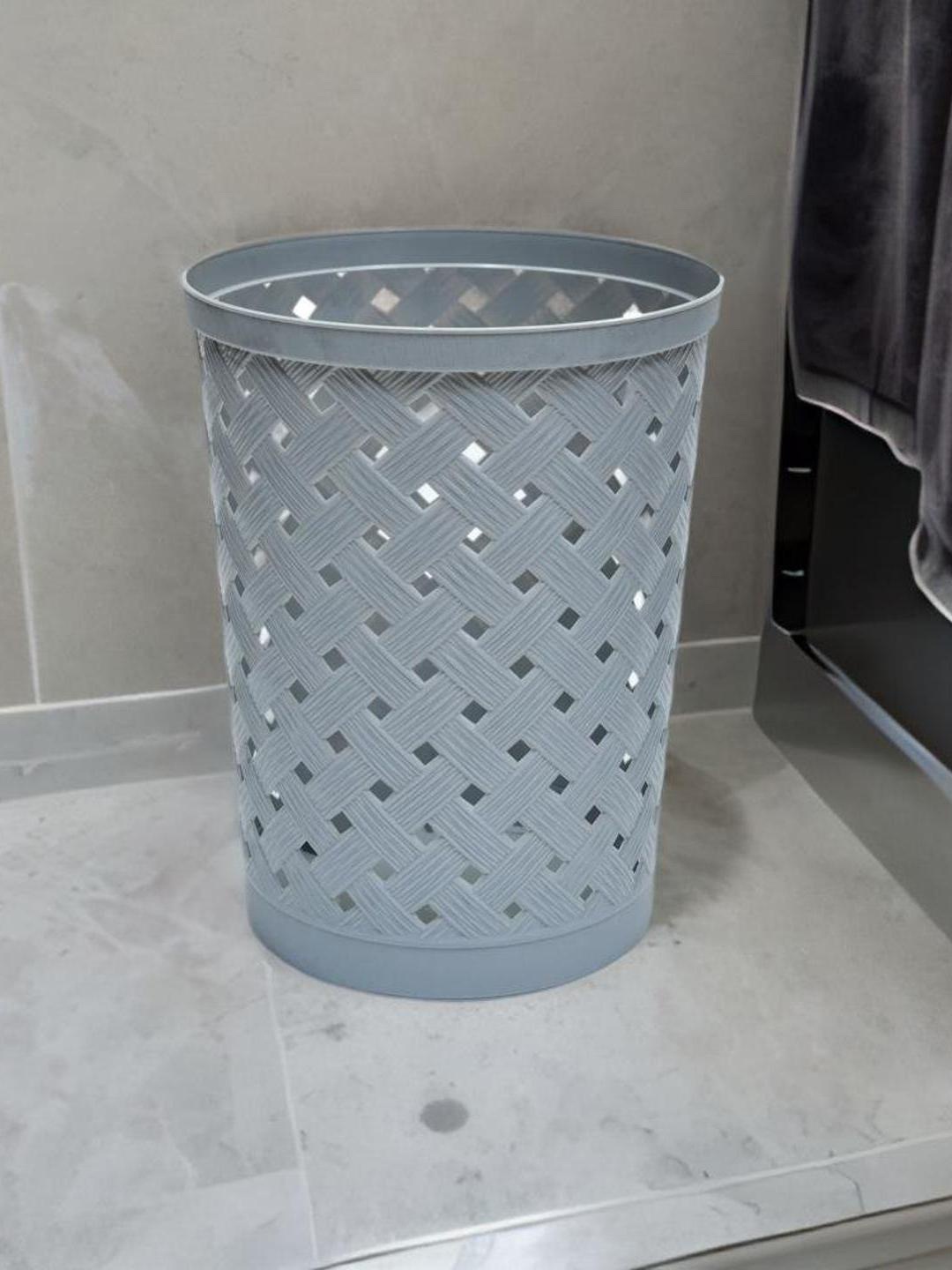 

Athome by Nilkamal Grey Woven-Design Open Bin 13 Ltr