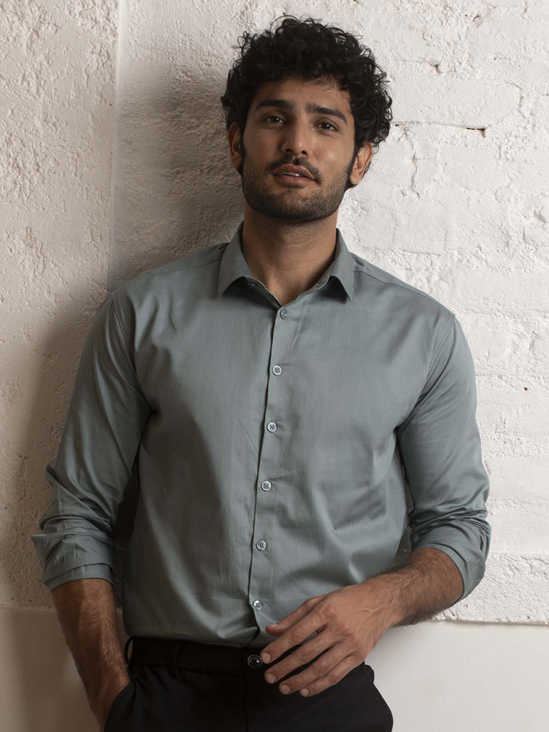

Beyours Classic Spread Collar Cotton Casual Shirt, Blue