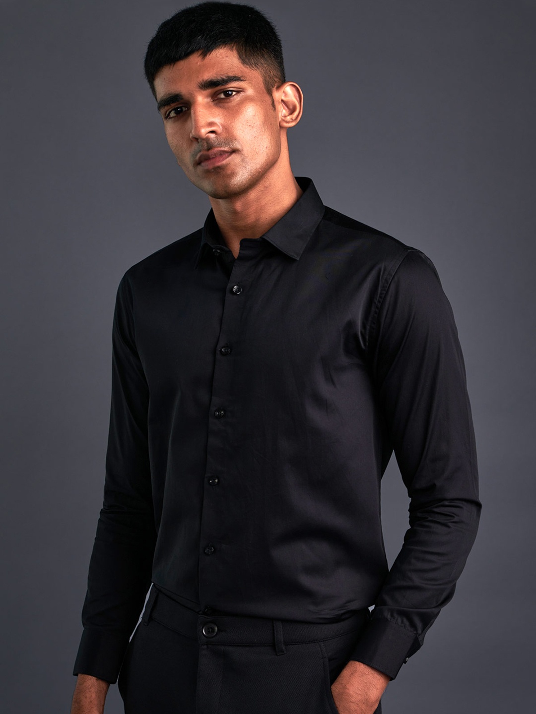 

Beyours Classic Spread Collar Cotton Casual Shirt, Black
