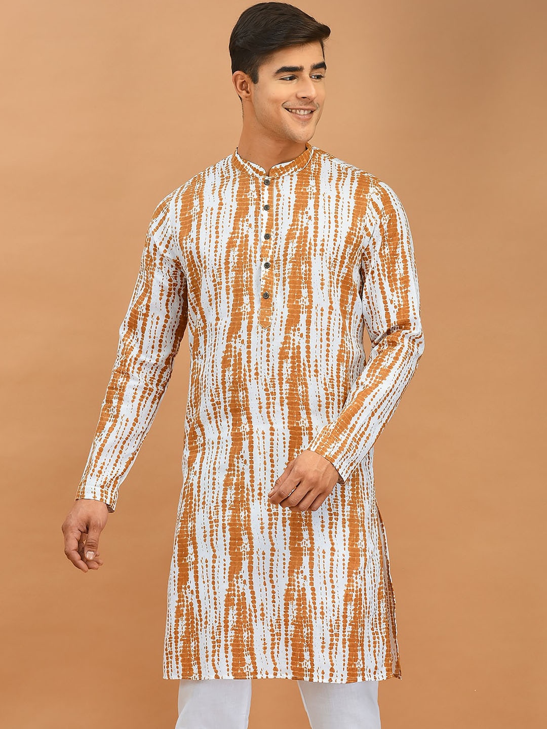 

DEYANN Shibori Printed Cotton Silk Kurta, White