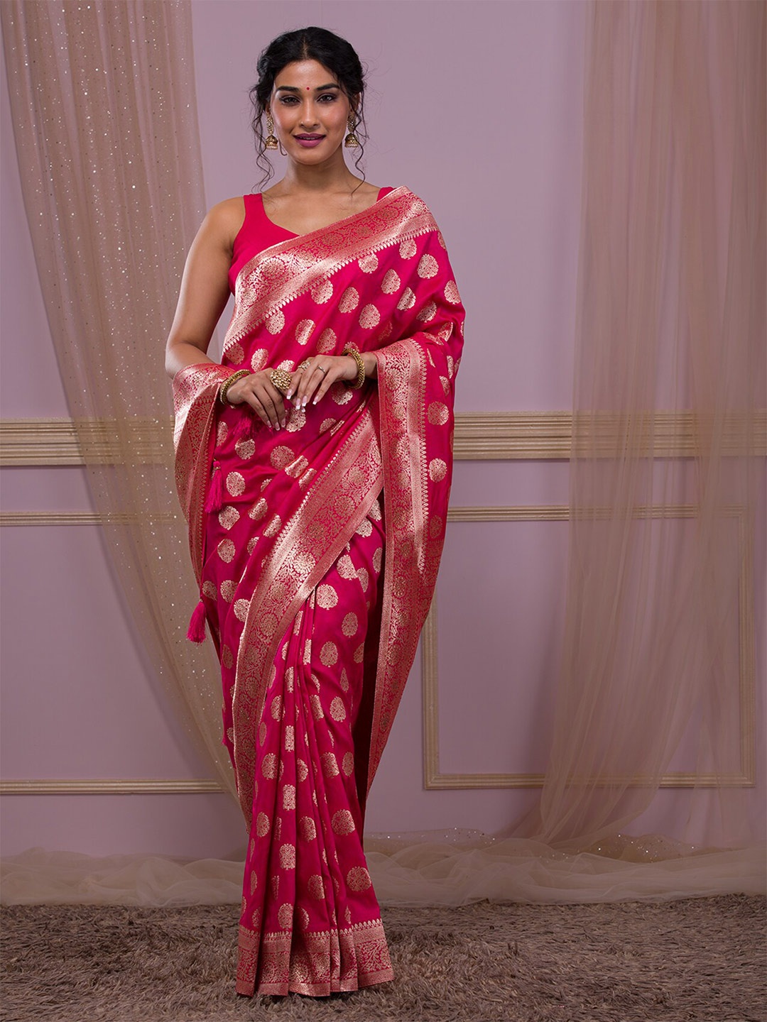 

Koskii Woven Design Zari Brocade Banarasi Saree, Pink
