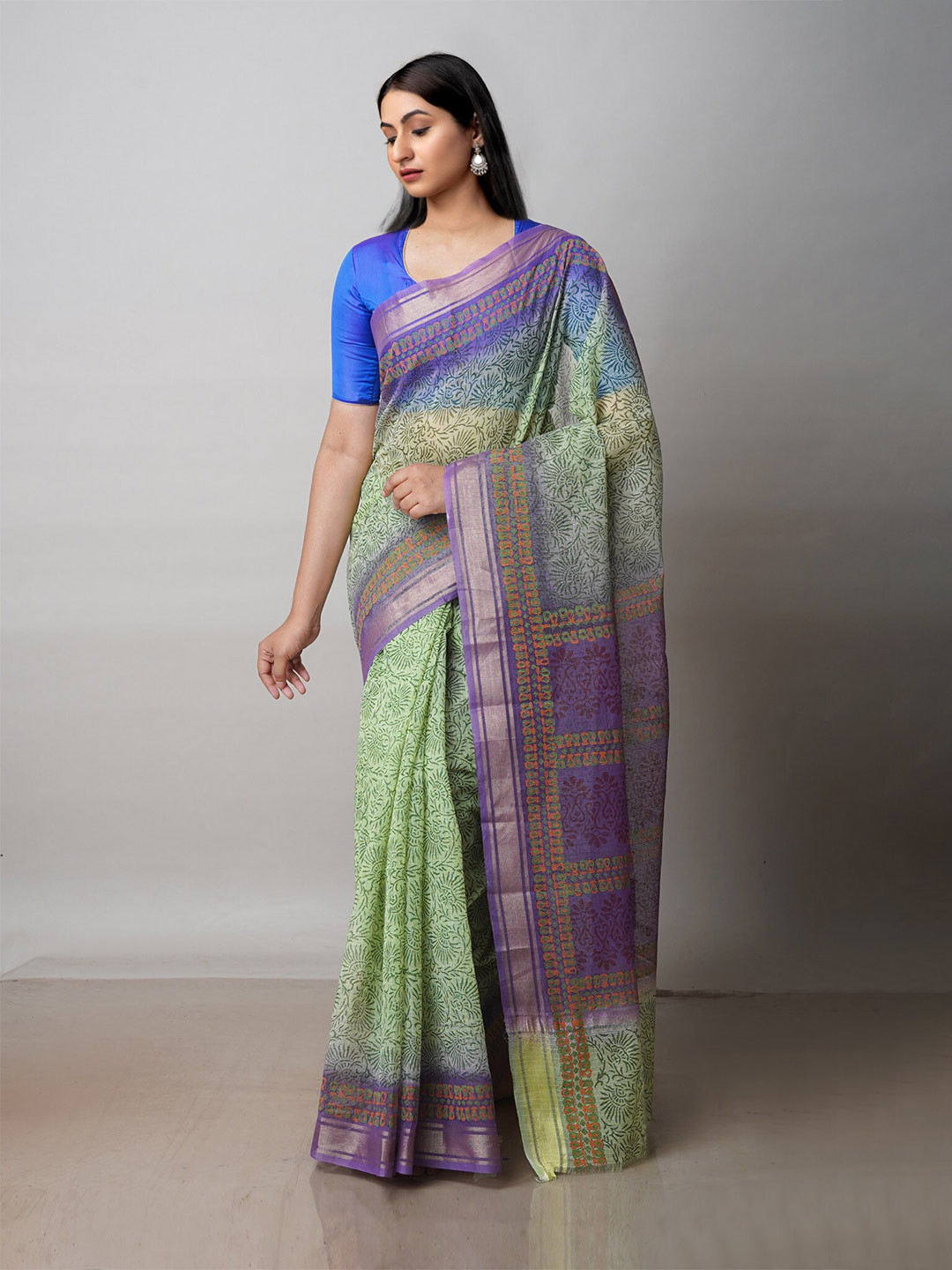 

Unnati Silks Ethnic Motifs Zari Pure Cotton Kota Saree, Green
