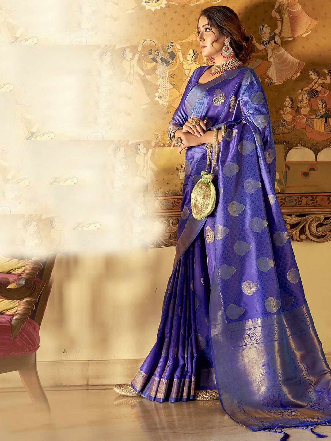 

Satrani Ethnic Motifs Woven Design Zari Banarasi Saree, Navy blue