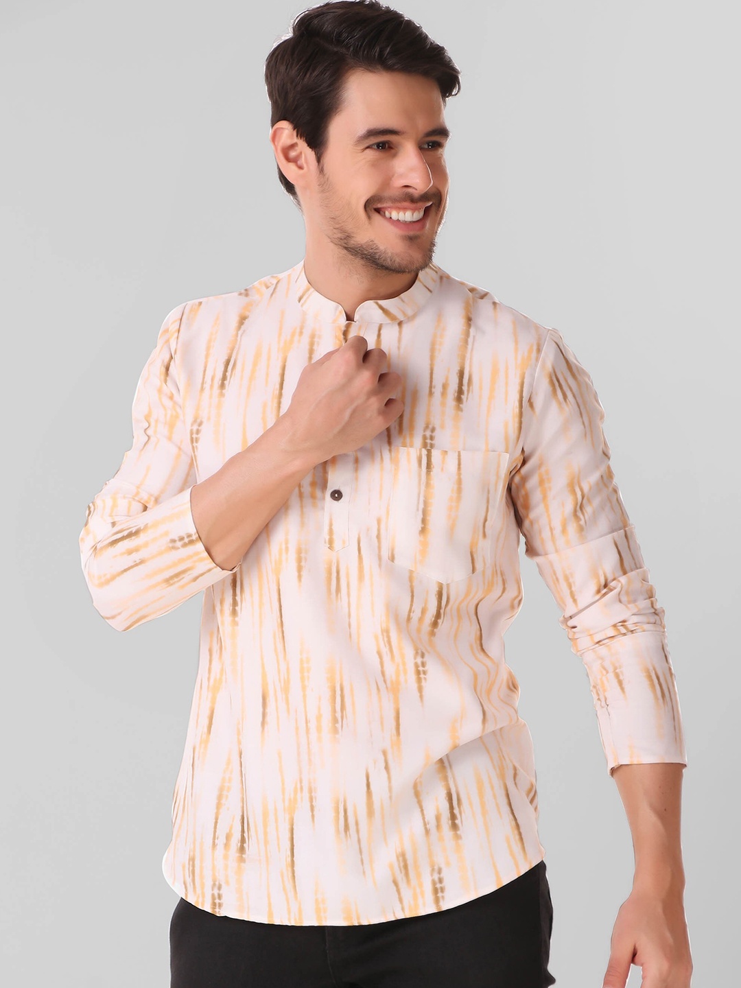 

Koshin Shibori Printed Mandarin Collar Kurta, Yellow