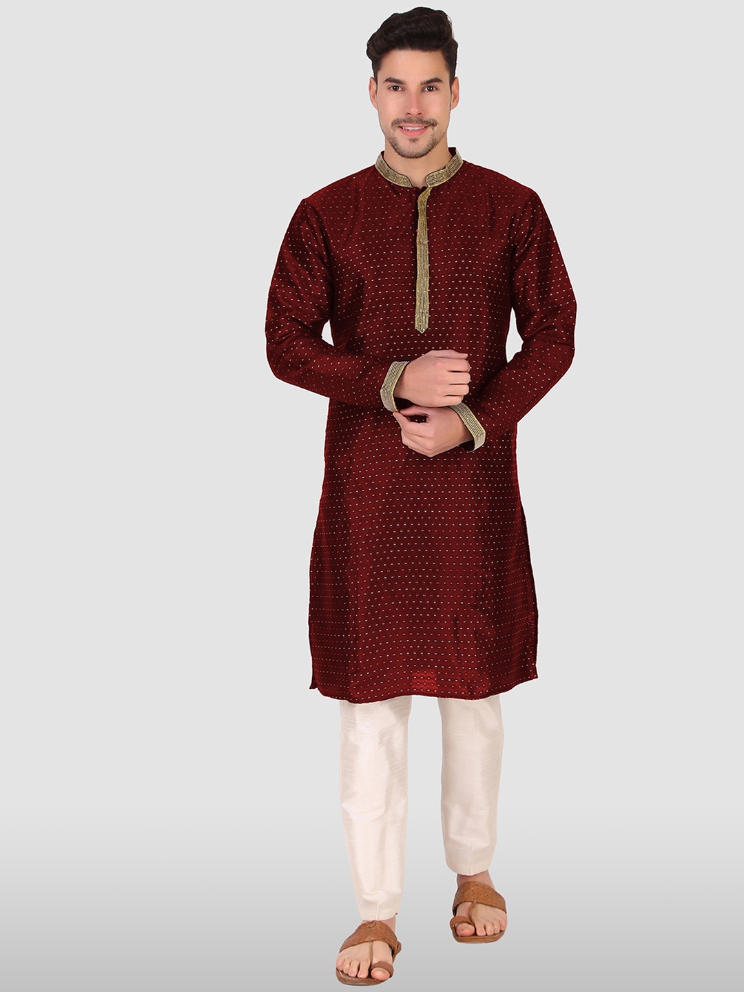 

Koshin Striped Embroidered Mandarin Collar Kurta, Maroon