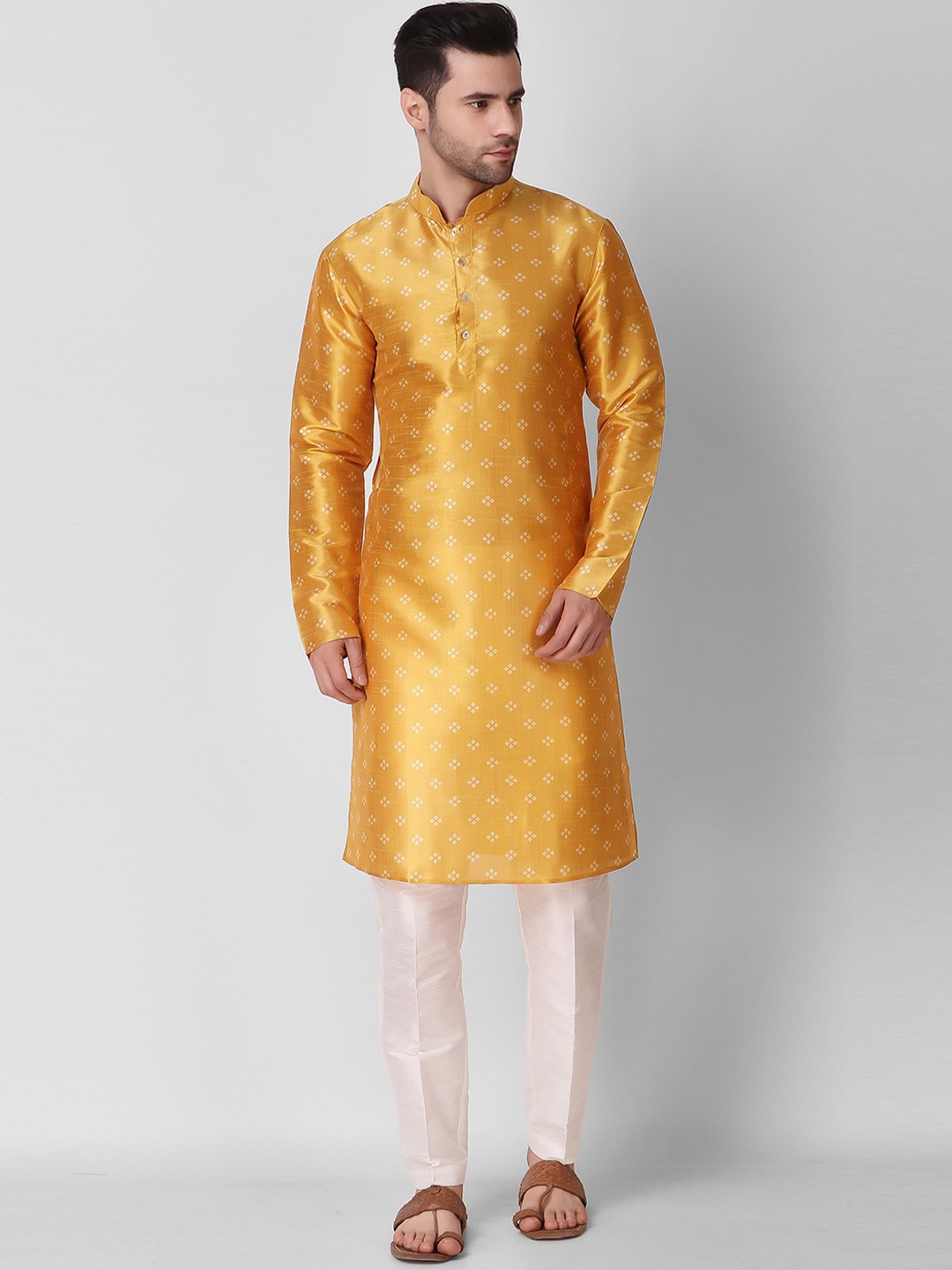 

Koshin Mandarin Collar Bandhani Printed Art Silk Kurta, Yellow