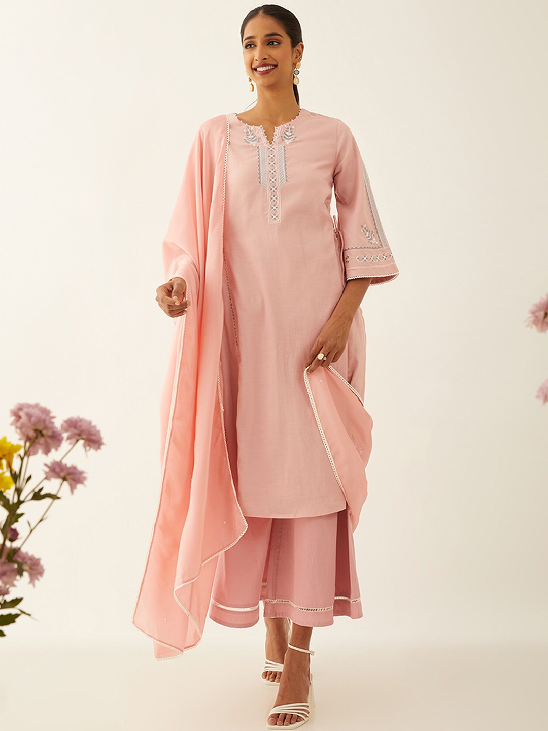 

Taneira Embroidered Regular Kurta With Palazzos & Dupatta, Pink