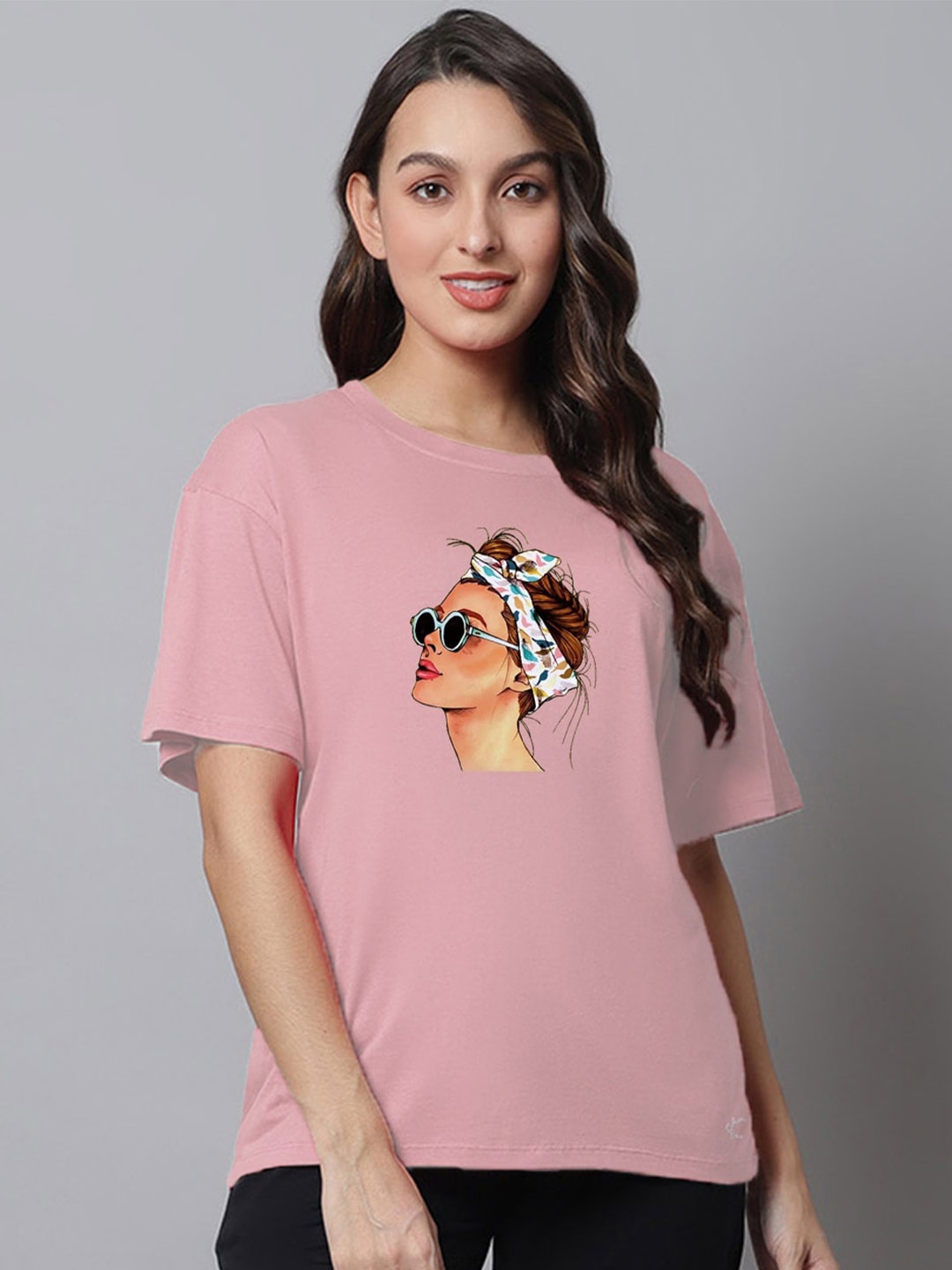 

Kanvin Pink Graphic Printed Oversized T-shirt