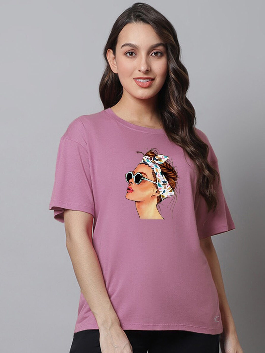 

Kanvin Pink Graphic Printed Drop-Shoulder Sleeves Oversized Modal Cotton T-shirt