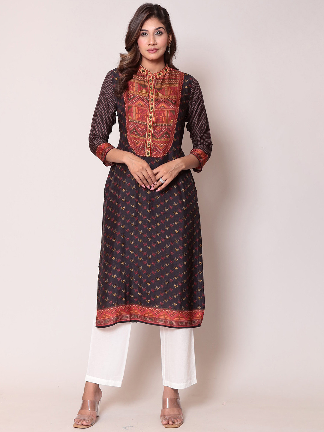 

ZARI Ethnic Motifs Printed Mandarin Collar Straight Kurta, Black
