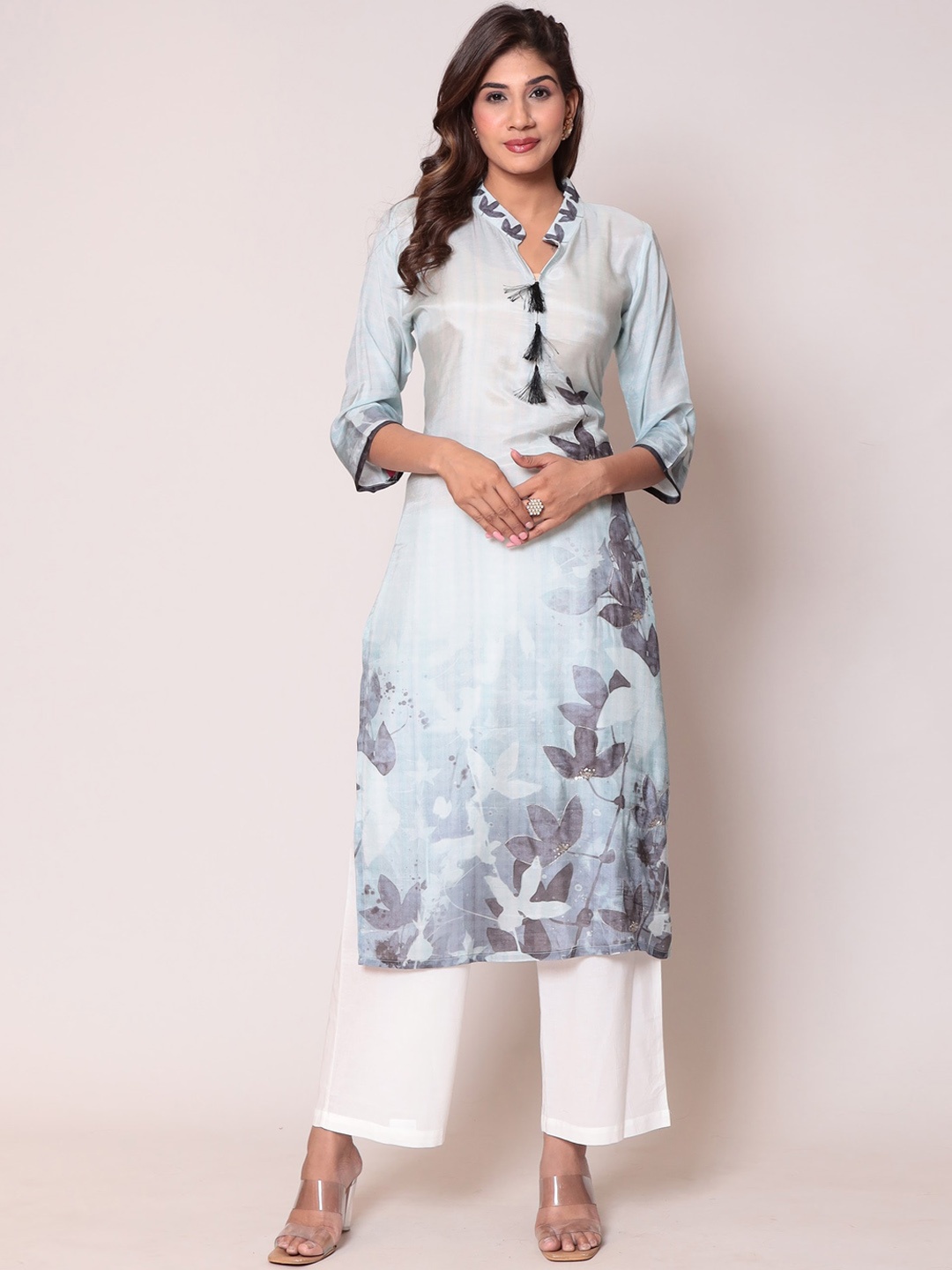 

ZARI Floral Printed Mandarin Collar Straight Kurta, Blue