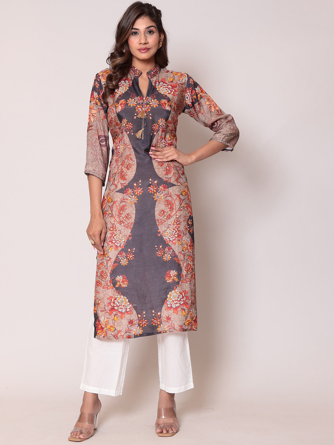 

ZARI Floral Printed Mandarin Collar Straight Kurta, Brown
