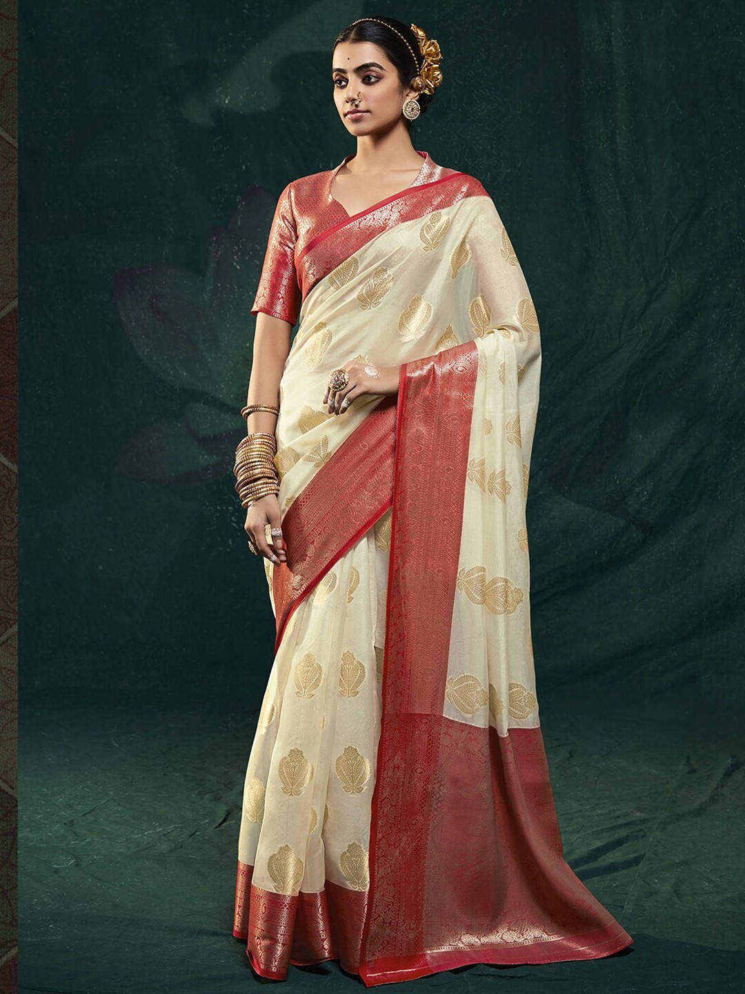 

Mitera Cream-Coloured & Maroon Floral Woven Design Zari Organza Banarasi Saree