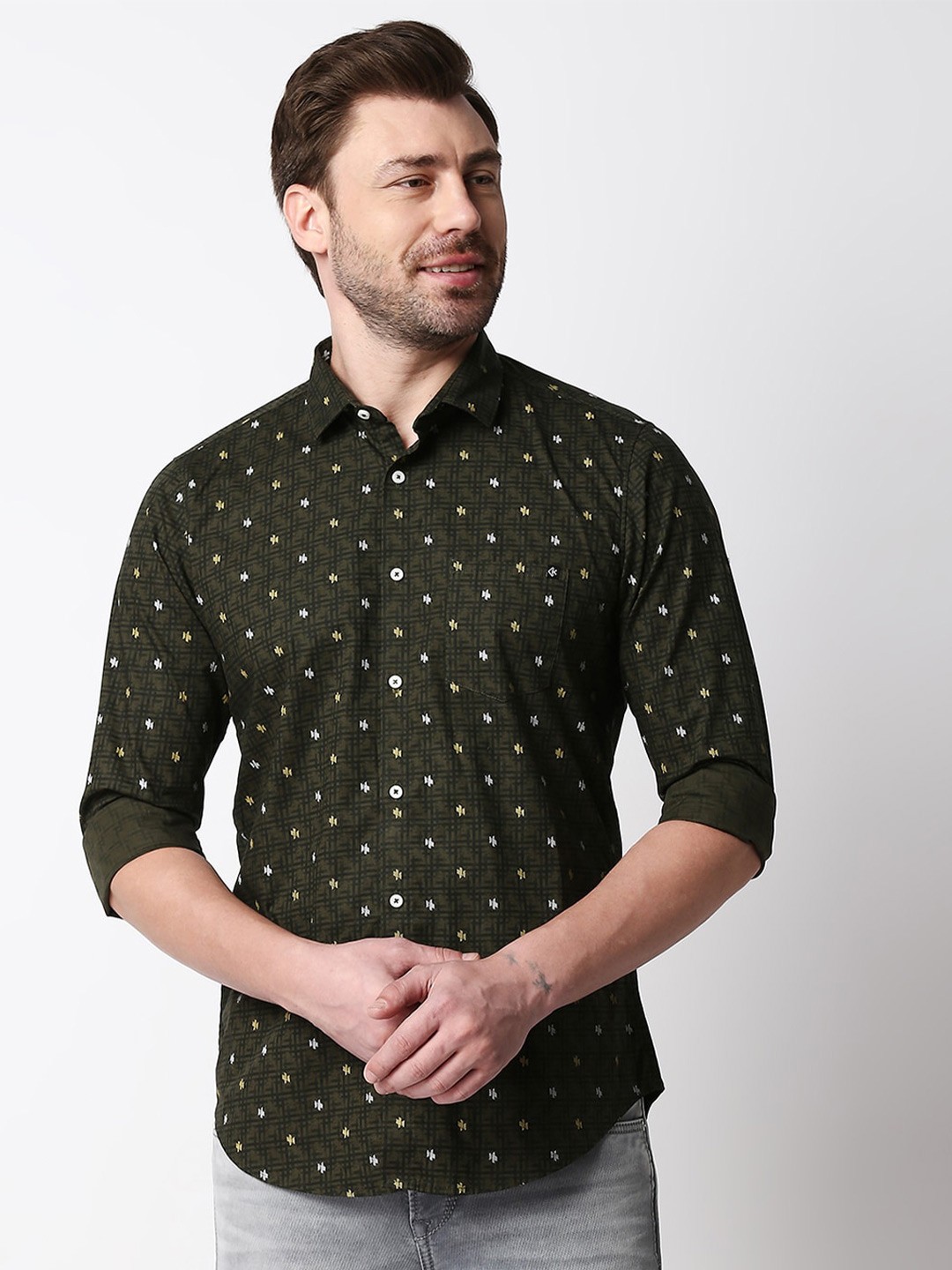 

Killer Spread Collar Slim Fit Geometric Printed Casual Shirt, Green