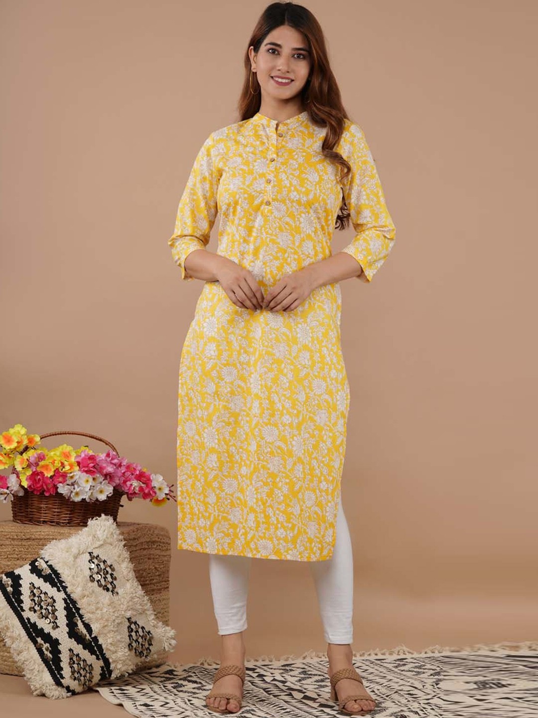 

Meena Bazaar Floral Printed Pure Cotton Straight Kurta, Yellow