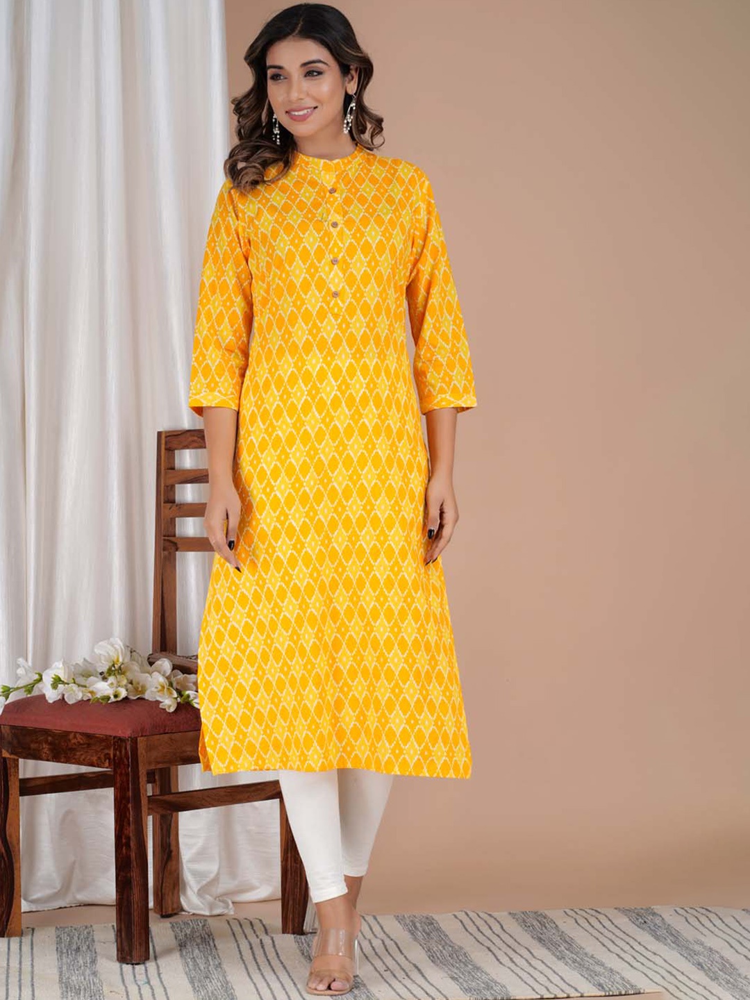 

Meena Bazaar Geometric Printed Cotton Kurta, Yellow