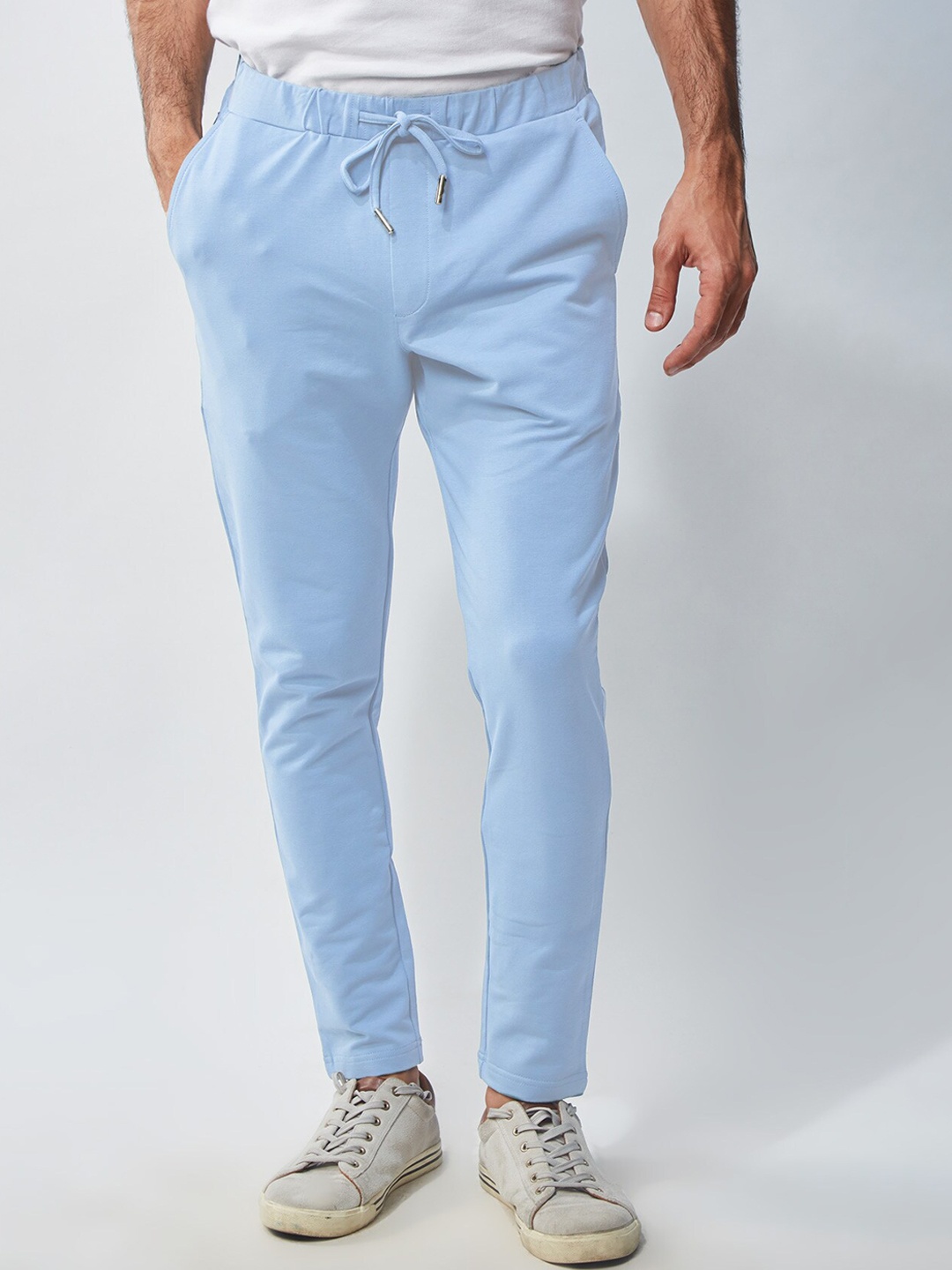 

Beyours Men Regular Fit Mid-Rise Track Pant, Blue