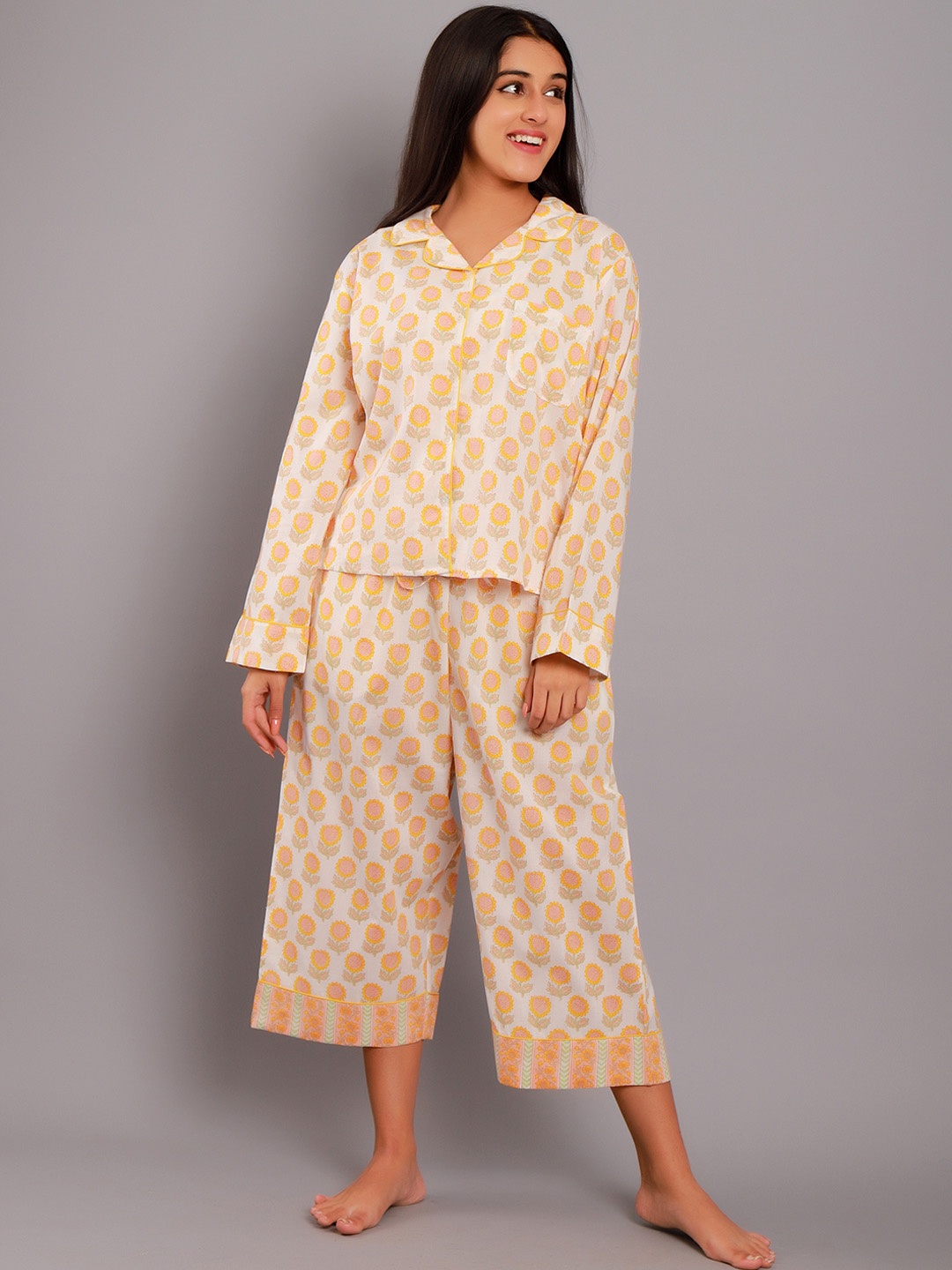 

GAURANCHE Floral Printed Pure Cotton Night suit, Beige