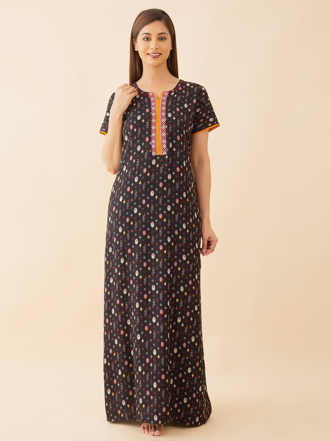 

Maybell Conversational Printed Pure Cotton Maxi Nightdress, Black