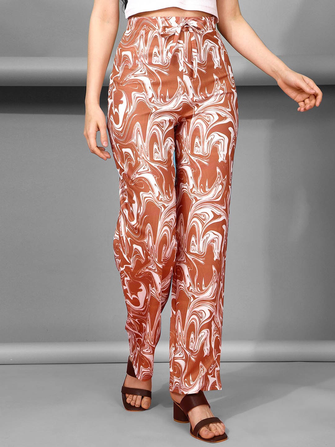 

Selvia Women Mid Rise Easy Wash Trousers, Rust