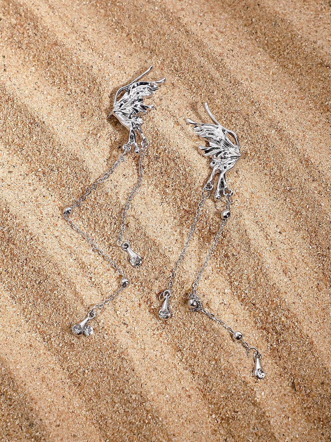 

SOHI Silver-Toned Contemporary Ear Cuff Earrings
