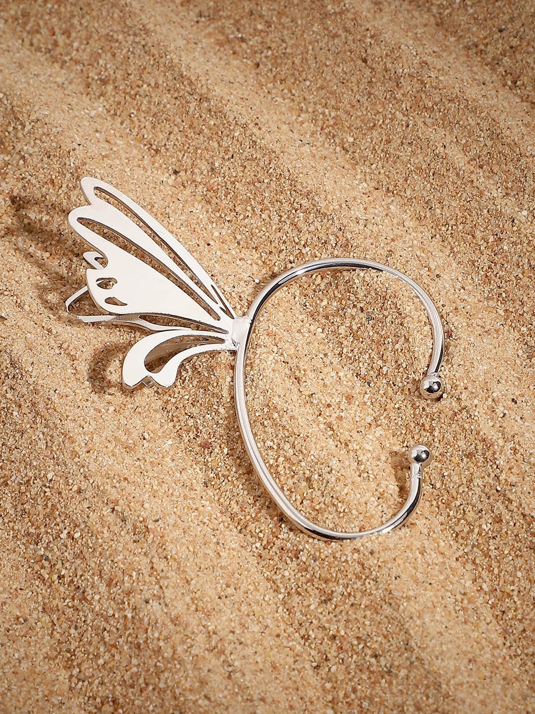 

SOHI Silver-Toned Feather Shaped Ear Cuff Earrings