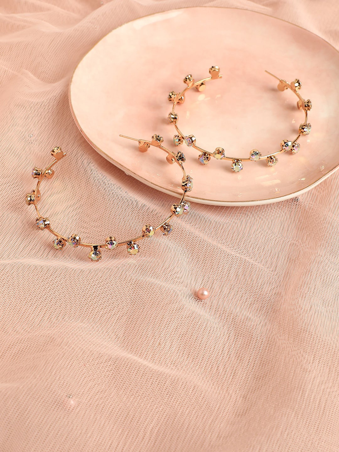 

SOHI Gold-Plated Circular Hoop Earrings