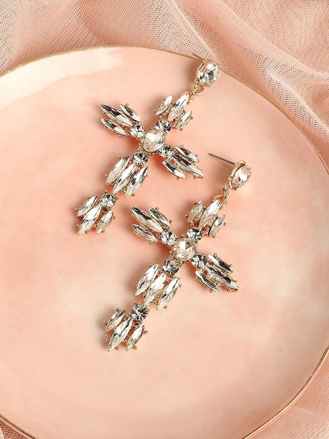 

SOHI Gold-Plated Contemporary Drop Earrings