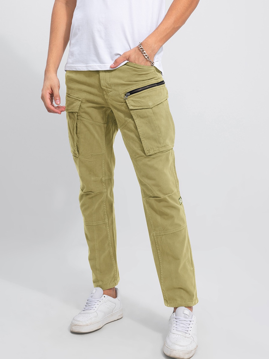 

Snitch Men Khaki Slim Fit Cotton Cargos Trousers