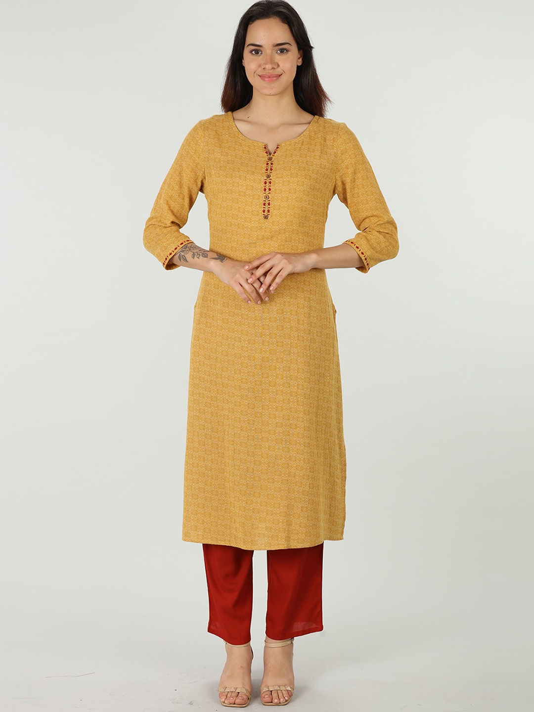 

Mustard Ethnic Motifs Printed Straight Cotton Kurta, Yellow
