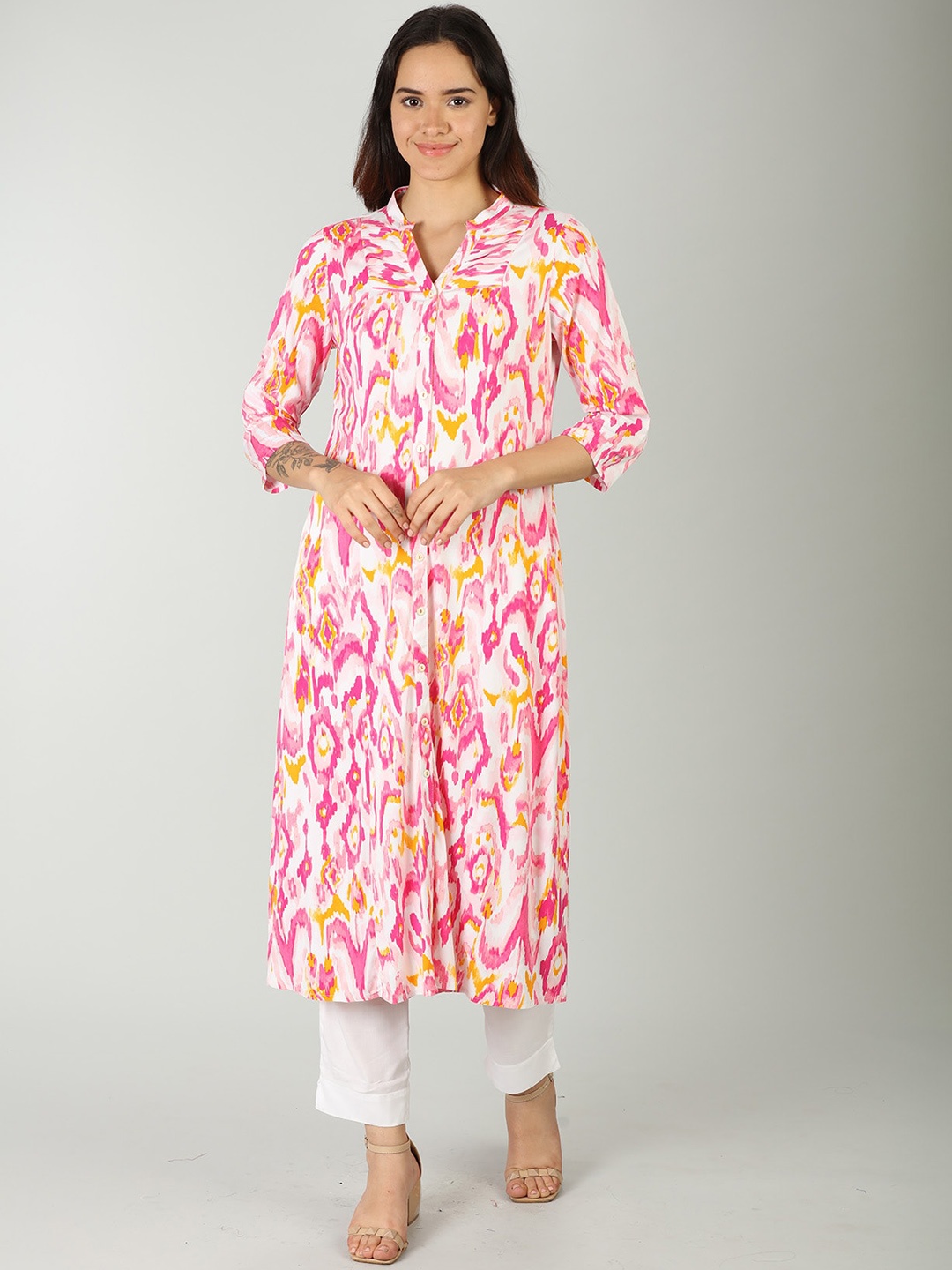 

Mustard Printed Mandarin Collar Kurta, Pink