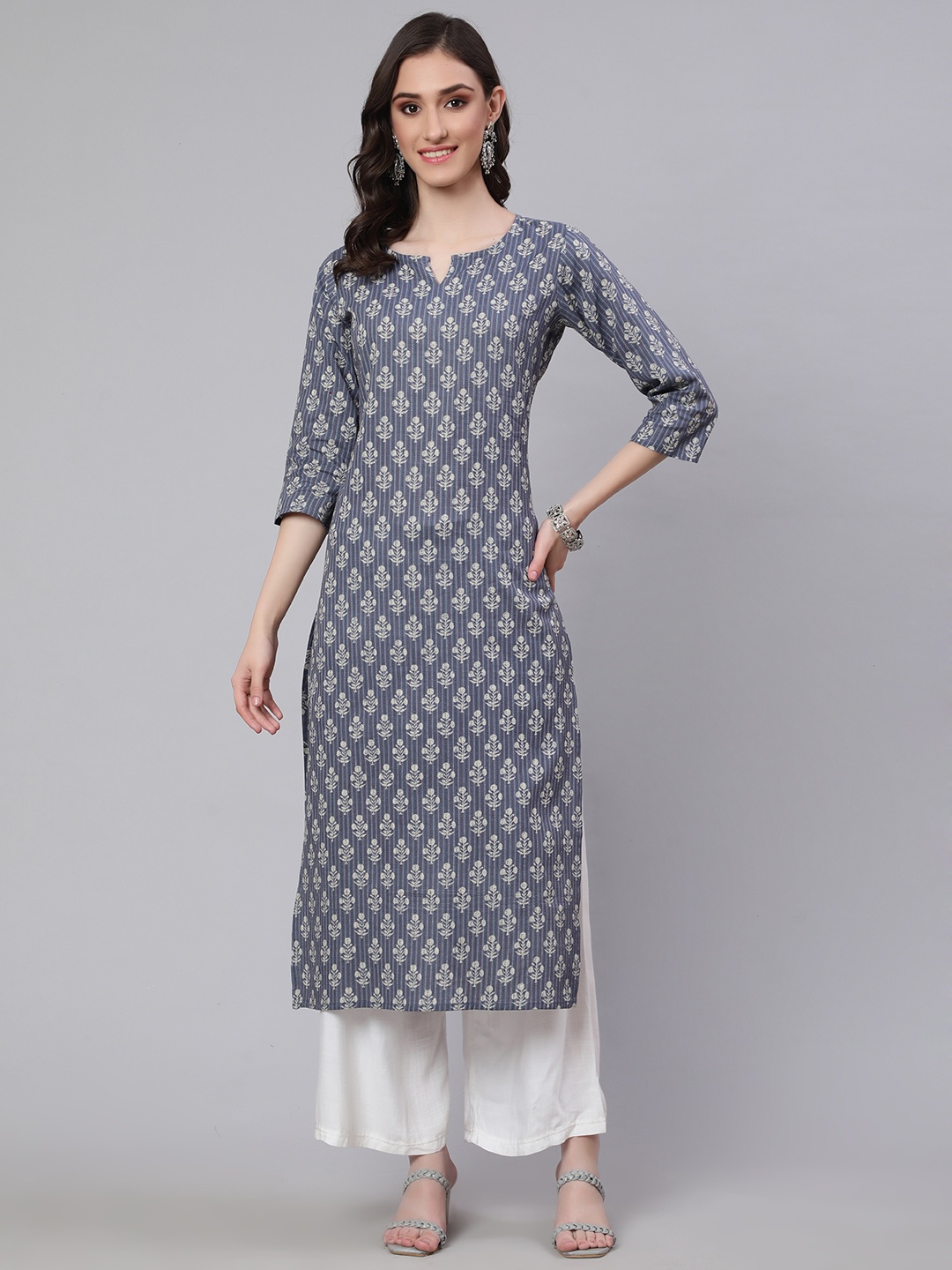 

Nayo Women Ethnic Printed Straight Kurta, Grey