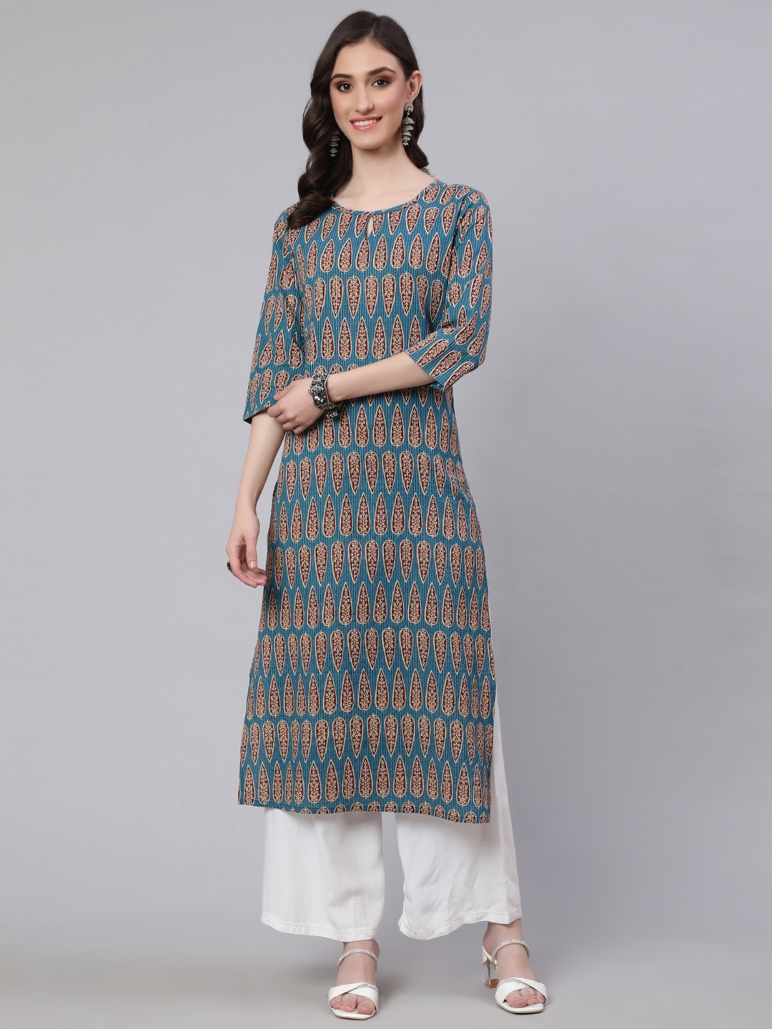 

Nayo Women Ethnic Printed Straight Kurta, Blue