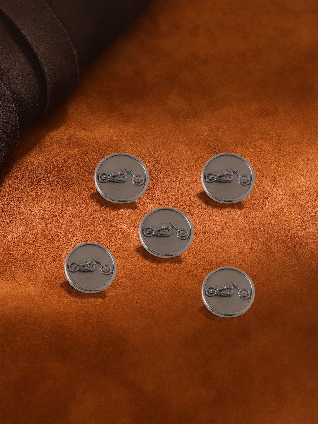 

COSA NOSTRAA Men Set of 5 Bold Biker Buttons, Metallic