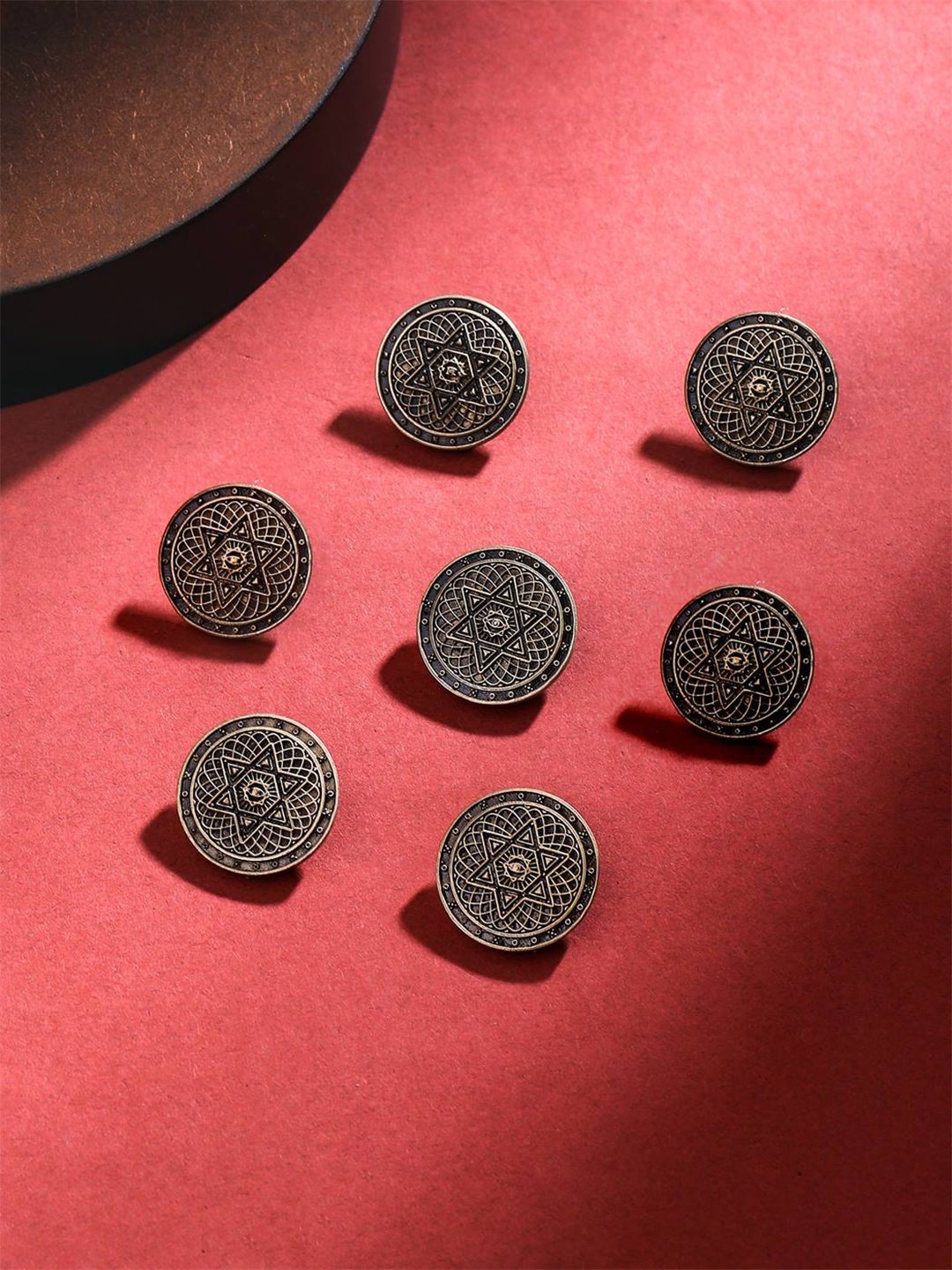 

COSA NOSTRAA Men Set of 7 Spiral Starburst Buttons, Metallic
