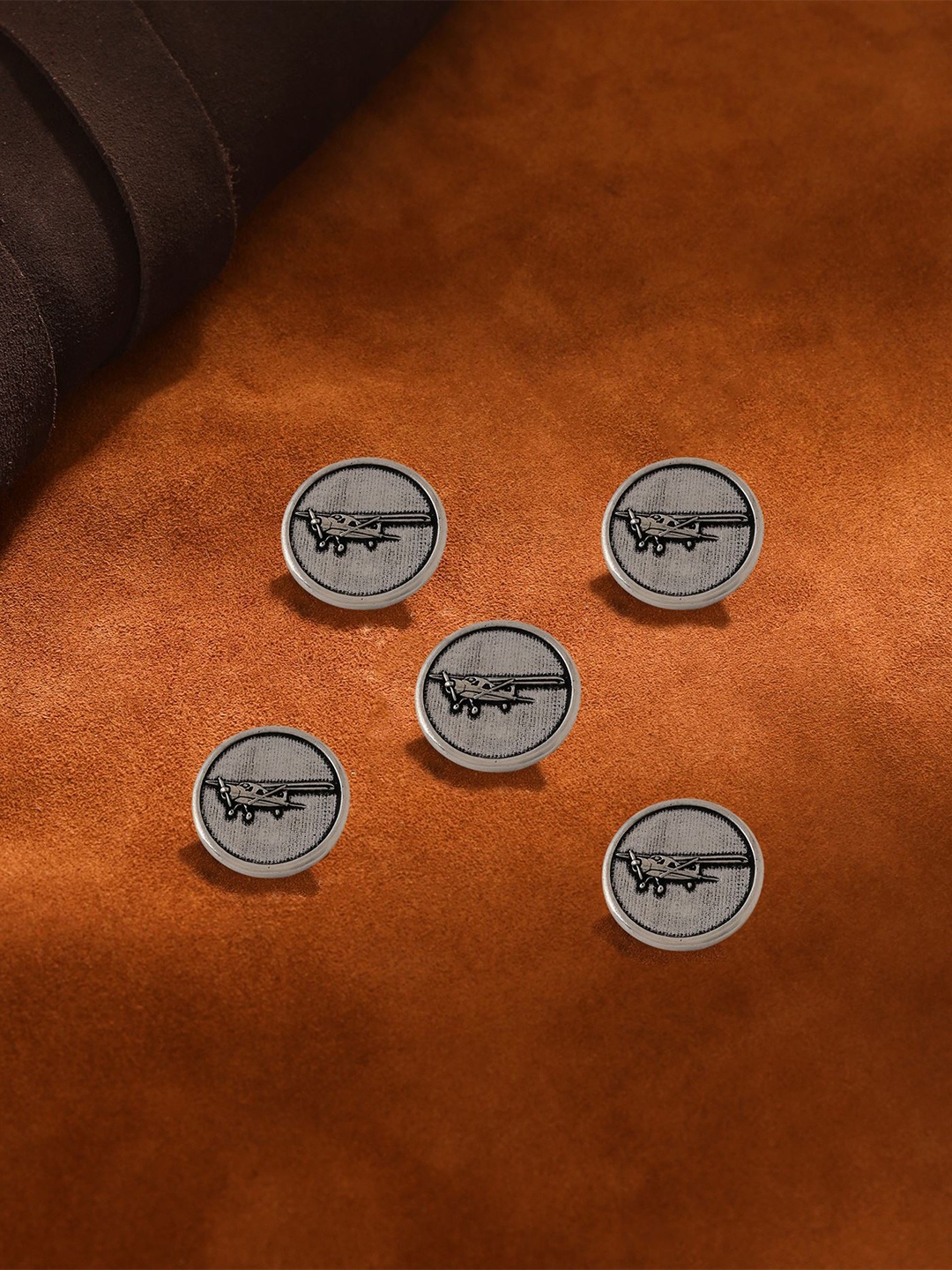 

COSA NOSTRAA Men Set of 5 Vintage Plane Buttons, Metallic